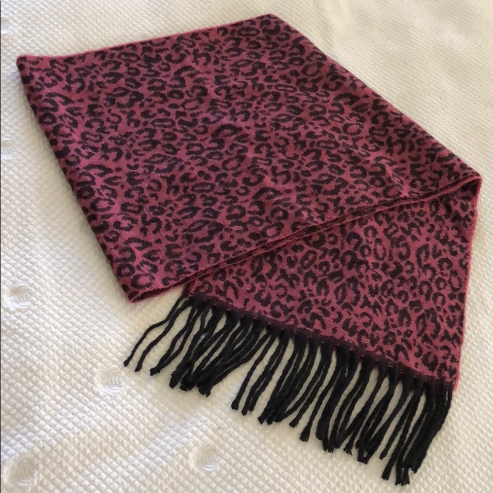 Pink cheetah print scarf